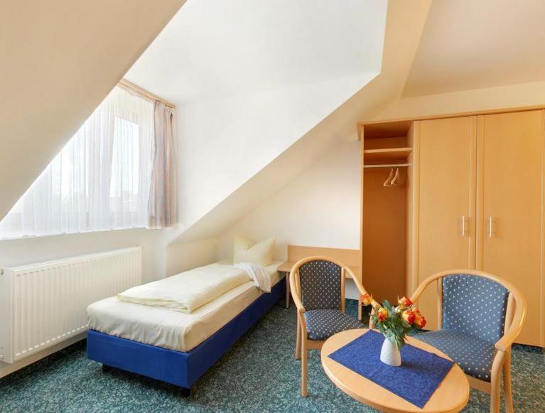 Hotel Jagermo Grasbrunn Oda fotoğraf